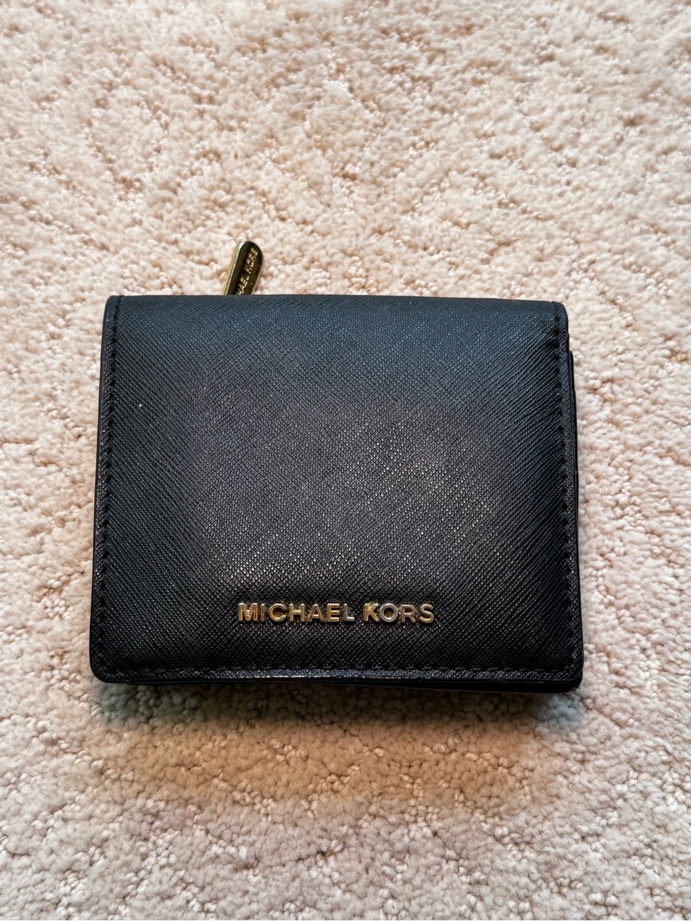 Michael Kors Jet Set Travel Saffiano Leather Card Holder - Picture 5 of 6